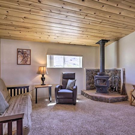 Rustic Bullhead City Retreat With Porch And Views Ngoại thất bức ảnh