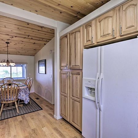 Rustic Bullhead City Retreat With Porch And Views Ngoại thất bức ảnh