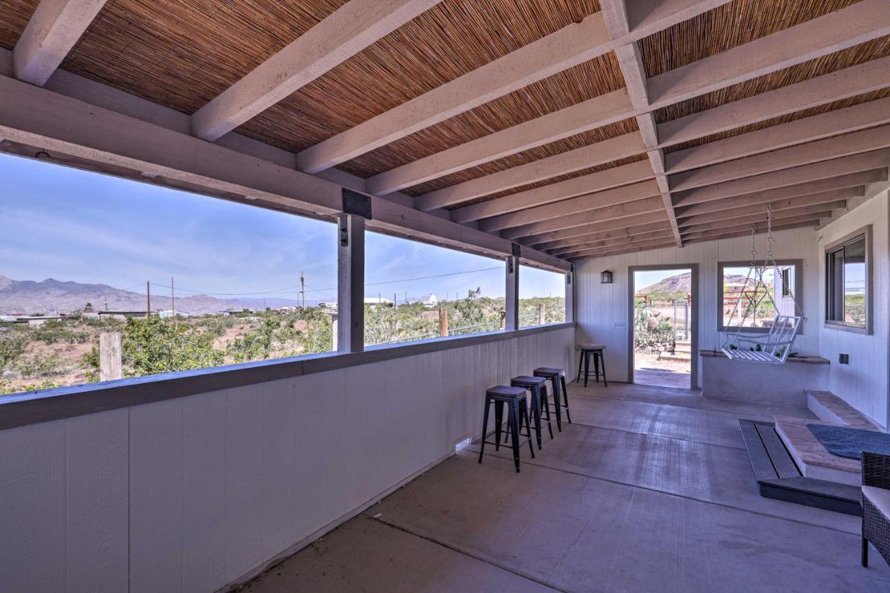 Rustic Bullhead City Retreat With Porch And Views Ngoại thất bức ảnh