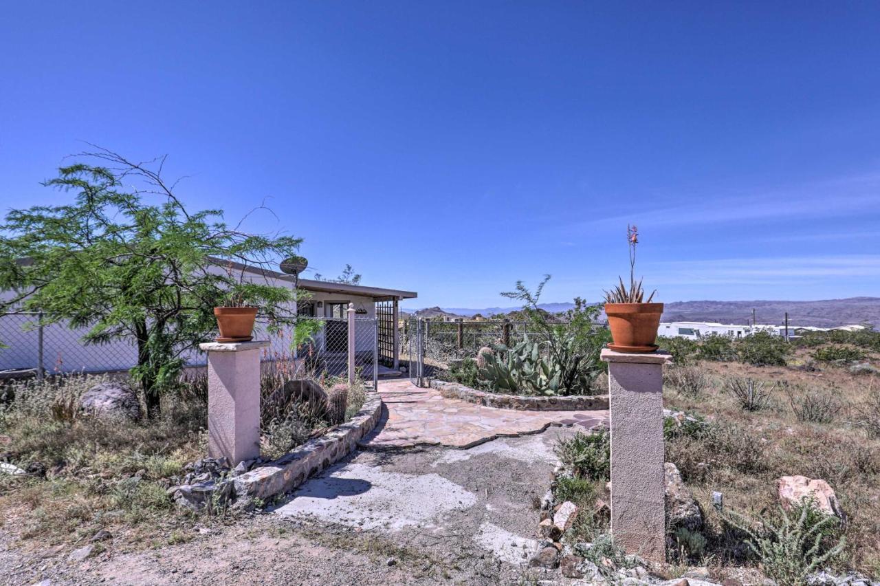 Rustic Bullhead City Retreat With Porch And Views Ngoại thất bức ảnh